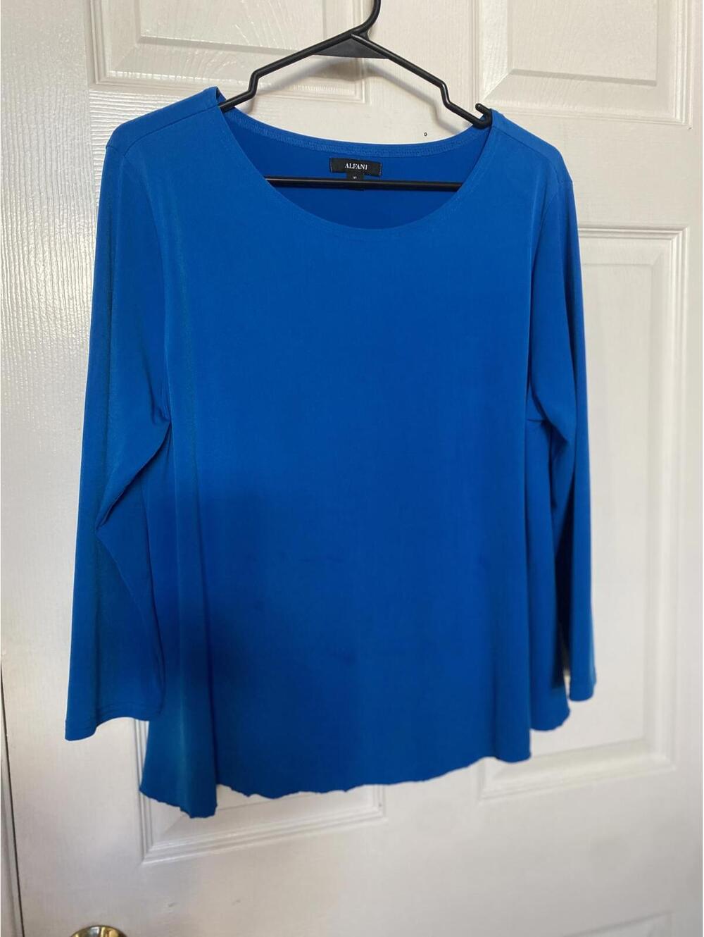 Alfani Women's Long Sleeve Blue Top XL